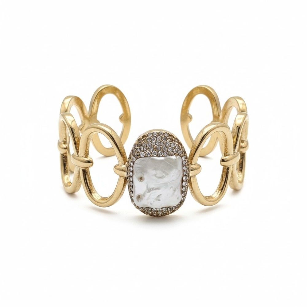 ATTERRI FRESH WATER PEARL & CRYSTAL Gold Women's Bracelet